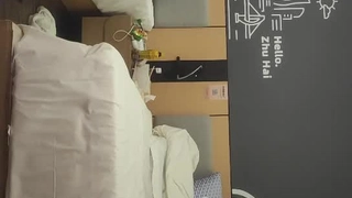 AV东洋无码-【网曝门】南京交通学校大二女运管4P迷奸事件（刘梦亿）