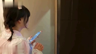 娇妻 雪白 呻吟-美女学生妹子是男友的乖母狗，戴着狗炼项圈乖乖让男友无套抽插~