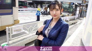 欧美日韩人妻激情-第一次与男友以外的男人在行使中车震!