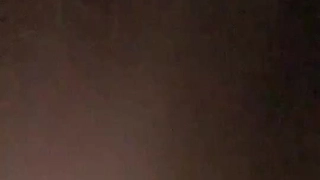 欧美日韩人妻激情-第一次与男友以外的男人在行使中车震!